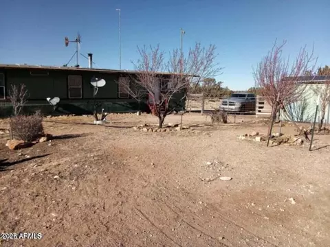 5803 Dark Canyon Dr, Winslow, AZ 86047