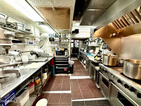 Kitchen - 14 Main St, Bisbee, AZ 85603 photo 4 of 8
