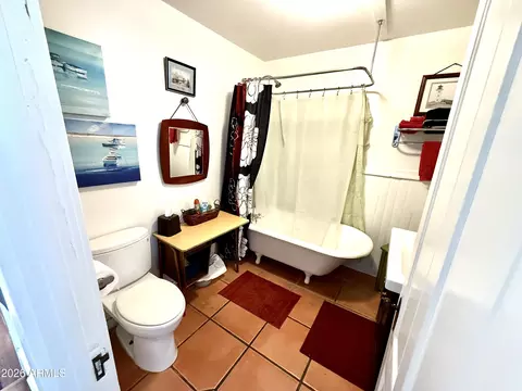 Bath - 14 Main St, Bisbee, AZ 85603 photo 1 of 3