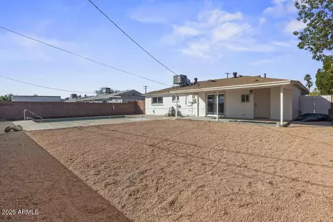 Exterior - 1123 E Alice Ave, Phoenix, AZ 85020 photo 5 of 9