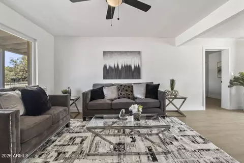Living - 1123 E Alice Ave, Phoenix, AZ 85020 photo 1 of 1
