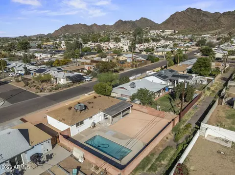 View/Area - 1123 E Alice Ave, Phoenix, AZ 85020 photo 6 of 9