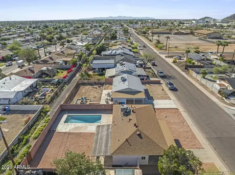 View/Area - 1123 E Alice Ave, Phoenix, AZ 85020 photo 3 of 9