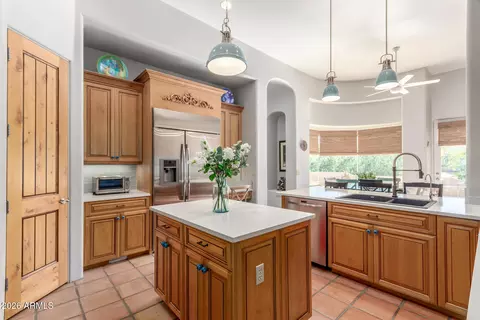 Kitchen - 7417 E Sugarloaf St, Mesa, AZ 85207 photo 4 of 5