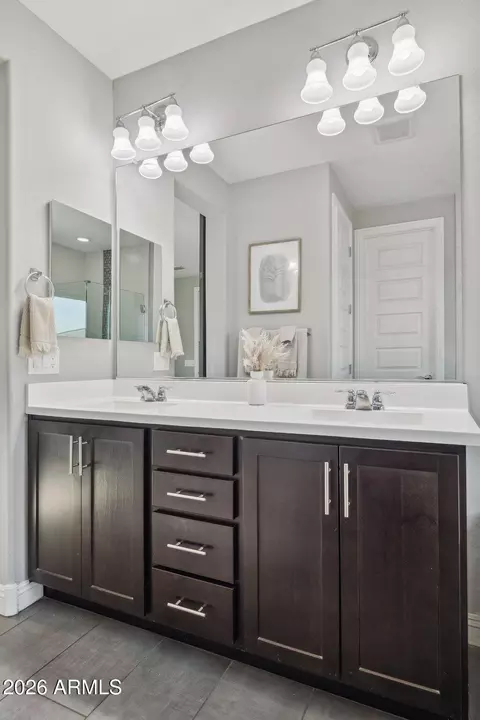 Bath - 10915 E Travertine Ave, Mesa, AZ 85212 photo 2 of 8
