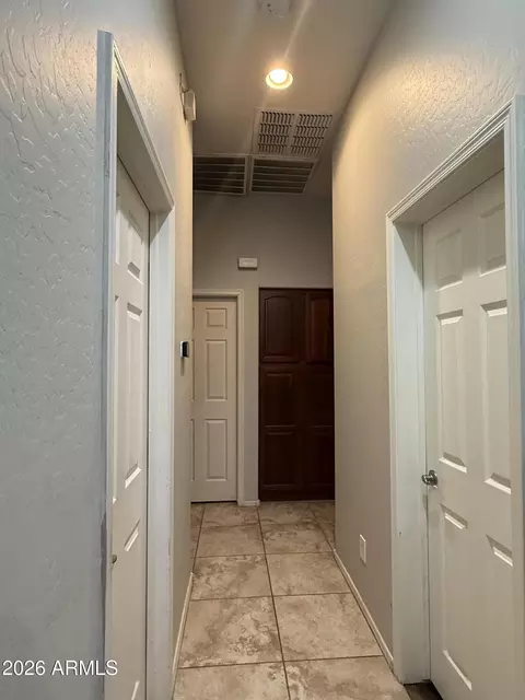 Entry Way - 10709 E Knowles Ave, Mesa, AZ 85209 photo 2 of 3
