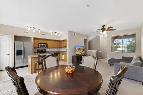 Dining - 1920 E Bell Rd #1019, Phoenix, AZ 85022 photo 3 of 3