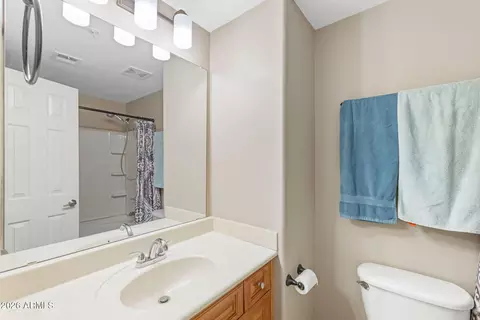 Bath - 1920 E Bell Rd #1019, Phoenix, AZ 85022 photo 4 of 4