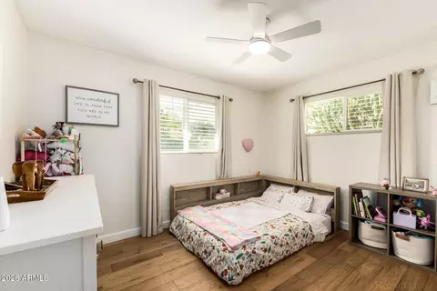 Bedroom - 1903 E Palo Verde Dr, Phoenix, AZ 85016 photo 3 of 3