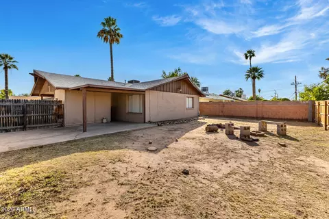 Exterior - 1412 E Broadmor Dr, Tempe, AZ 85282 photo 3 of 7