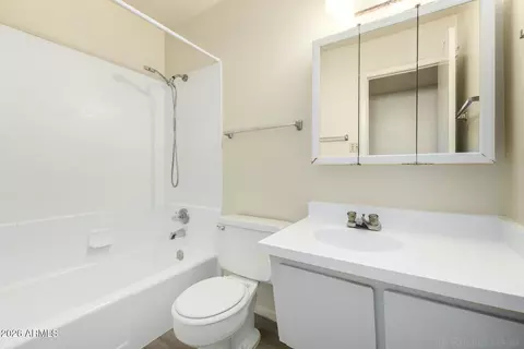 Bath - 1412 E Broadmor Dr, Tempe, AZ 85282 photo 1 of 2