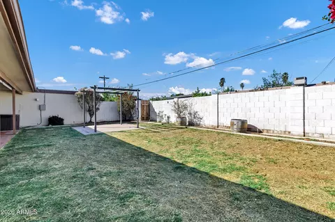Exterior - 6816 N 29th Ln, Phoenix, AZ 85017 photo 5 of 5