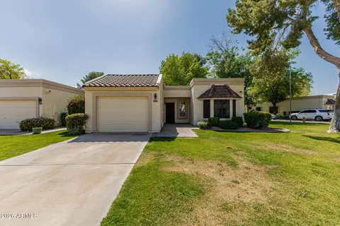9707 W Kerry Ln, Peoria, AZ 85382