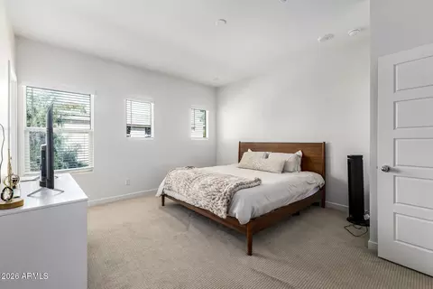 Bedroom - 2265 W Echo Ln, Phoenix, AZ 85021 photo 1 of 5