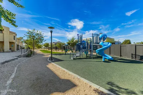 View/Area - 2265 W Echo Ln, Phoenix, AZ 85021 photo 1 of 2