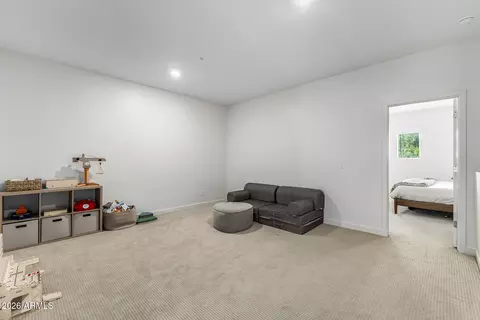 Bedroom - 2265 W Echo Ln, Phoenix, AZ 85021 photo 5 of 5
