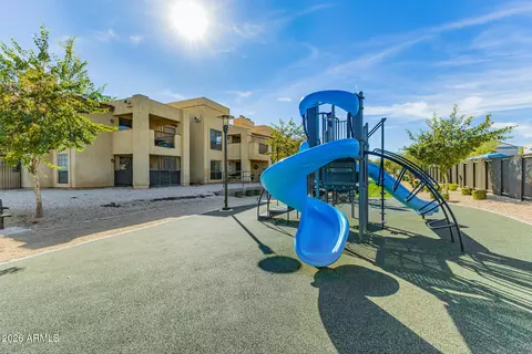 Other - 2265 W Echo Ln, Phoenix, AZ 85021 photo 8 of 9
