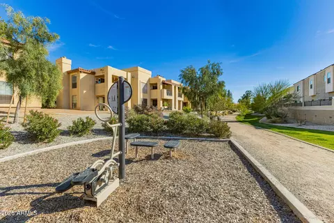 Exterior - 2265 W Echo Ln, Phoenix, AZ 85021 photo 9 of 9