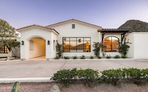 4431 E Sunset Dr, Phoenix, AZ 85028 photo 3