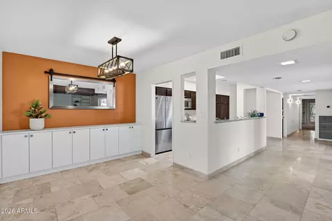 Entry Way - 4816 Earll Dr, Phoenix, AZ 85018 photo 1 of 3