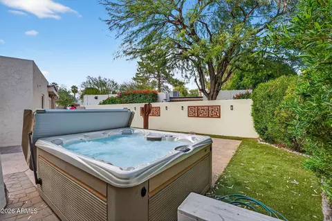 Exterior - 4816 Earll Dr, Phoenix, AZ 85018 photo 6 of 14