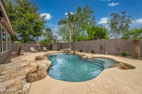 Exterior - 636 E Vermont Dr, Gilbert, AZ 85295 photo 10 of 13