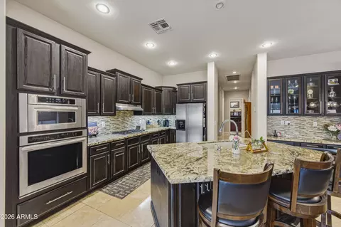 Kitchen - 636 E Vermont Dr, Gilbert, AZ 85295 photo 2 of 6