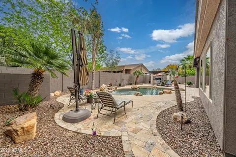 Exterior - 636 E Vermont Dr, Gilbert, AZ 85295 photo 8 of 13