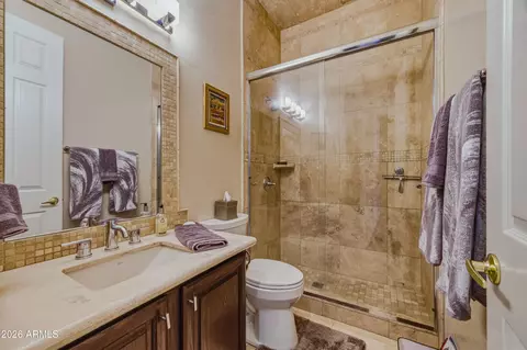 Bath - 636 E Vermont Dr, Gilbert, AZ 85295 photo 7 of 8
