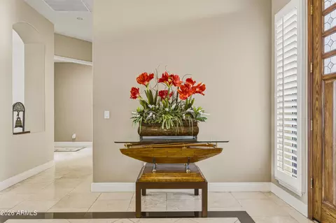 Entry Way - 636 E Vermont Dr, Gilbert, AZ 85295 photo 5 of 6