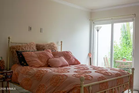 Bedroom - 20 E Bethany Home Rd, Phoenix, AZ 85012 photo 1 of 4