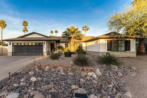 2407 S Allred Dr, Tempe, AZ 85282