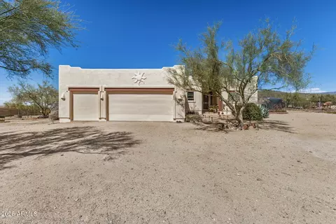 2244 E Cavalry Rd, New River, AZ 85087