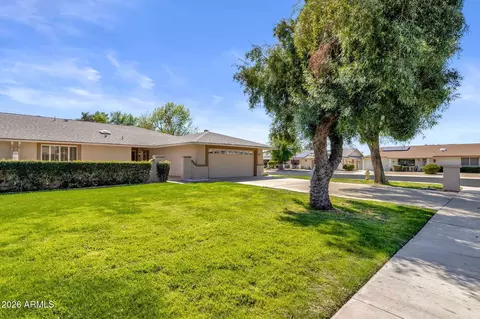 19041 N Lake Forest Dr, Sun City, AZ 85373