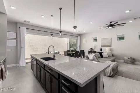 Kitchen - 1489 E Shannon St, Gilbert, AZ 85295 photo 5 of 5