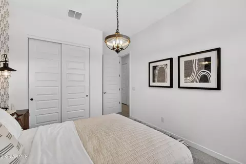 Bedroom - 9969 S Dutchman Dr, Apache Junction, AZ 85120 photo 8 of 9
