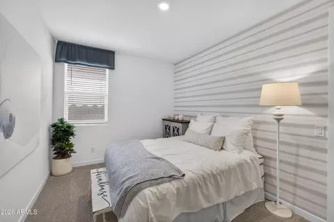 Bedroom - 9941 S Dutchman Dr, Apache Junction, AZ 85120 photo 8 of 9