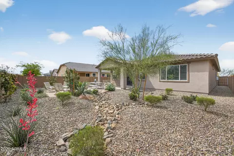 Exterior - 9941 S Dutchman Dr, Apache Junction, AZ 85120 photo 7 of 12