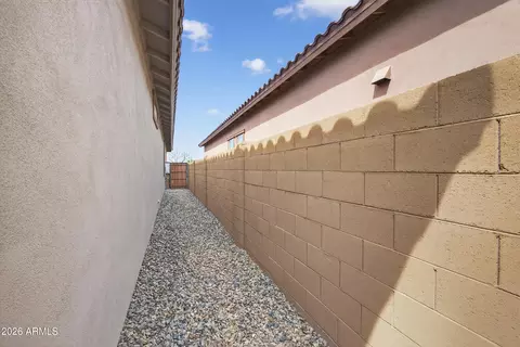 Exterior - 9941 S Dutchman Dr, Apache Junction, AZ 85120 photo 5 of 12
