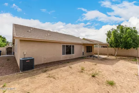 Exterior - 5648 E Holmes Ave, Mesa, AZ 85206 photo 6 of 9