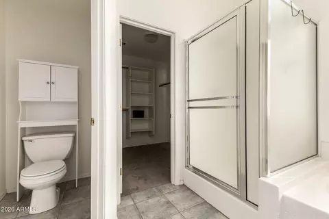 Bath - 5648 E Holmes Ave, Mesa, AZ 85206 photo 2 of 3