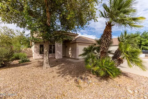 Exterior - 5648 E Holmes Ave, Mesa, AZ 85206 photo 3 of 9