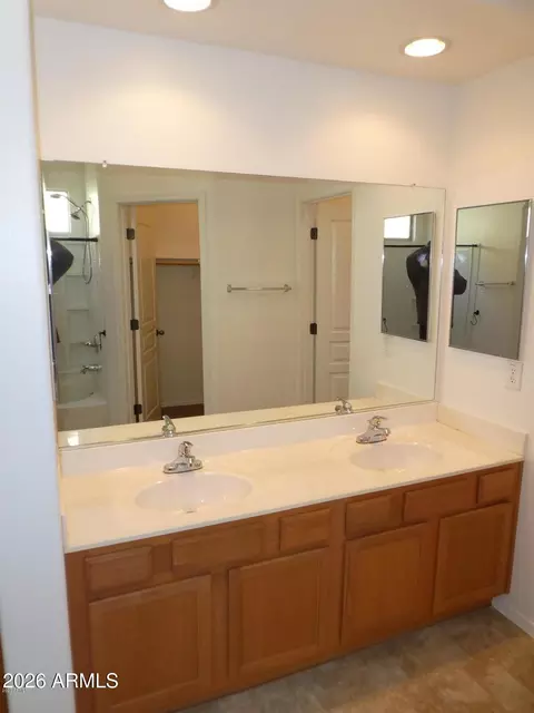 Bath - 230 S Leandro --, Mesa, AZ 85208 photo 2 of 5