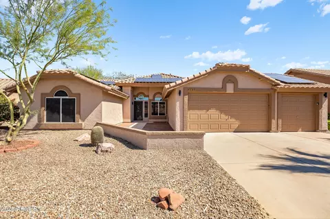 8737 W Kimberly Way, Peoria, AZ 85382