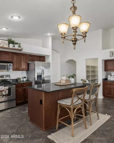 Kitchen - 3930 E Simpson Rd, Gilbert, AZ 85297 photo 3 of 5