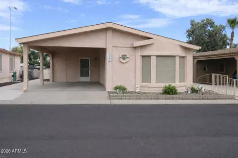 6501 S Oakmont Dr, Chandler, AZ 85249