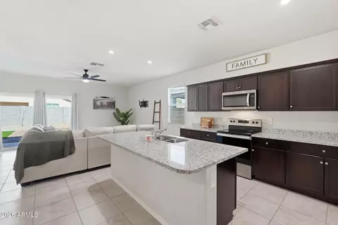 Kitchen - 9458 E Cotton Rd, Florence, AZ 85132 photo 1 of 5