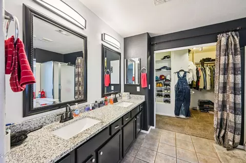 Bath - 2177 E Ranch Ct, Gilbert, AZ 85296 photo 2 of 5
