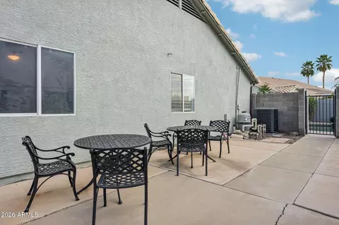 Exterior - 2177 E Ranch Ct, Gilbert, AZ 85296 photo 4 of 10
