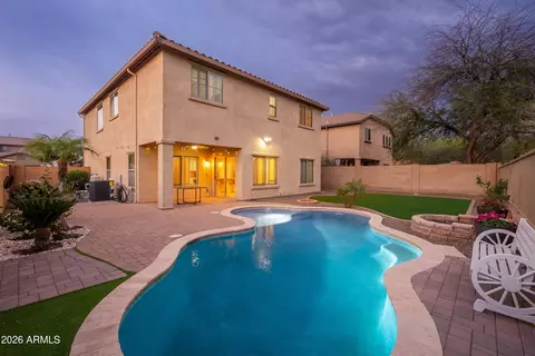 7371 W Kings Ave, Peoria, AZ 85382